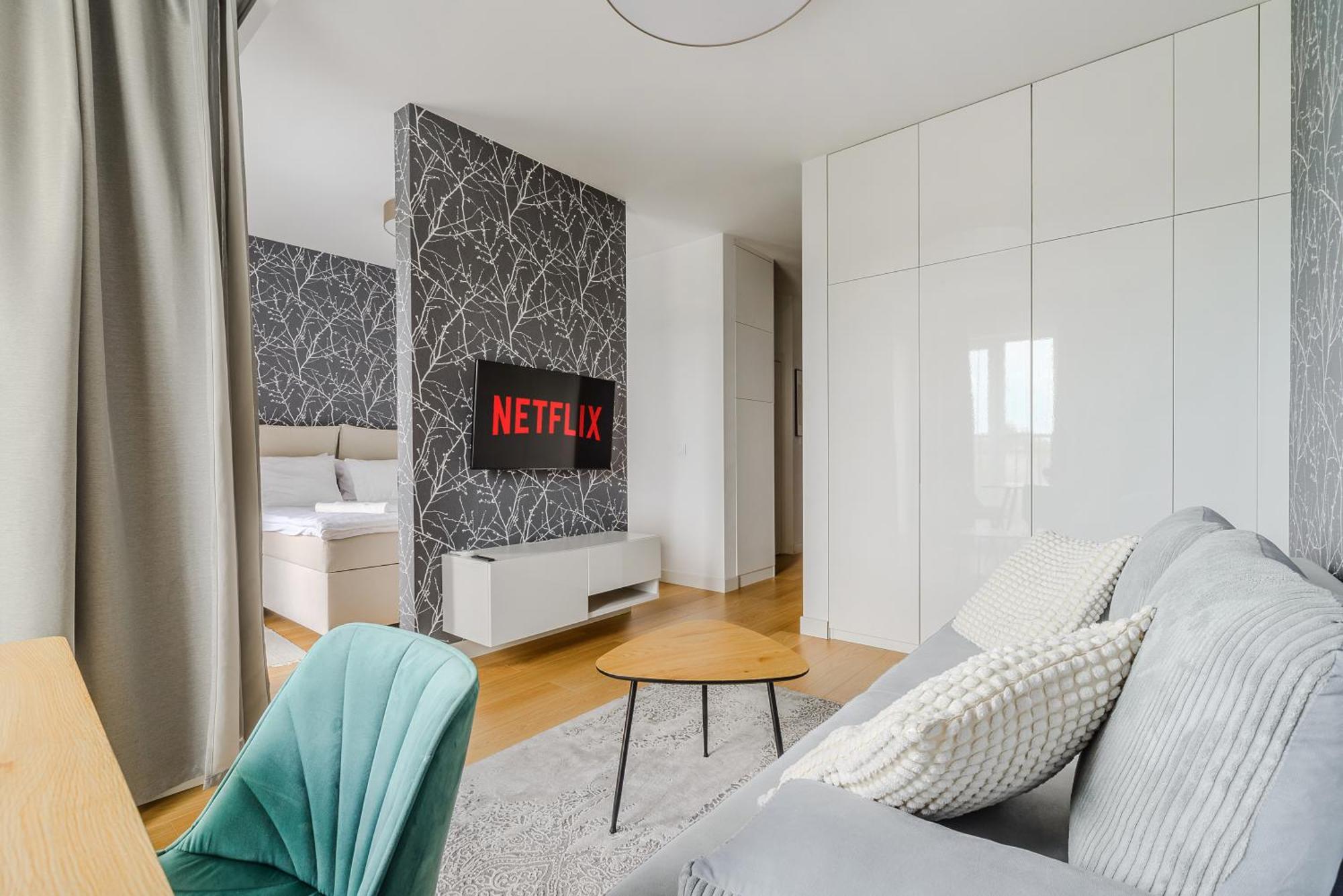 Cozy Family Apartments With Balcony Near Zlote Tarasy Varsóvia Quarto foto