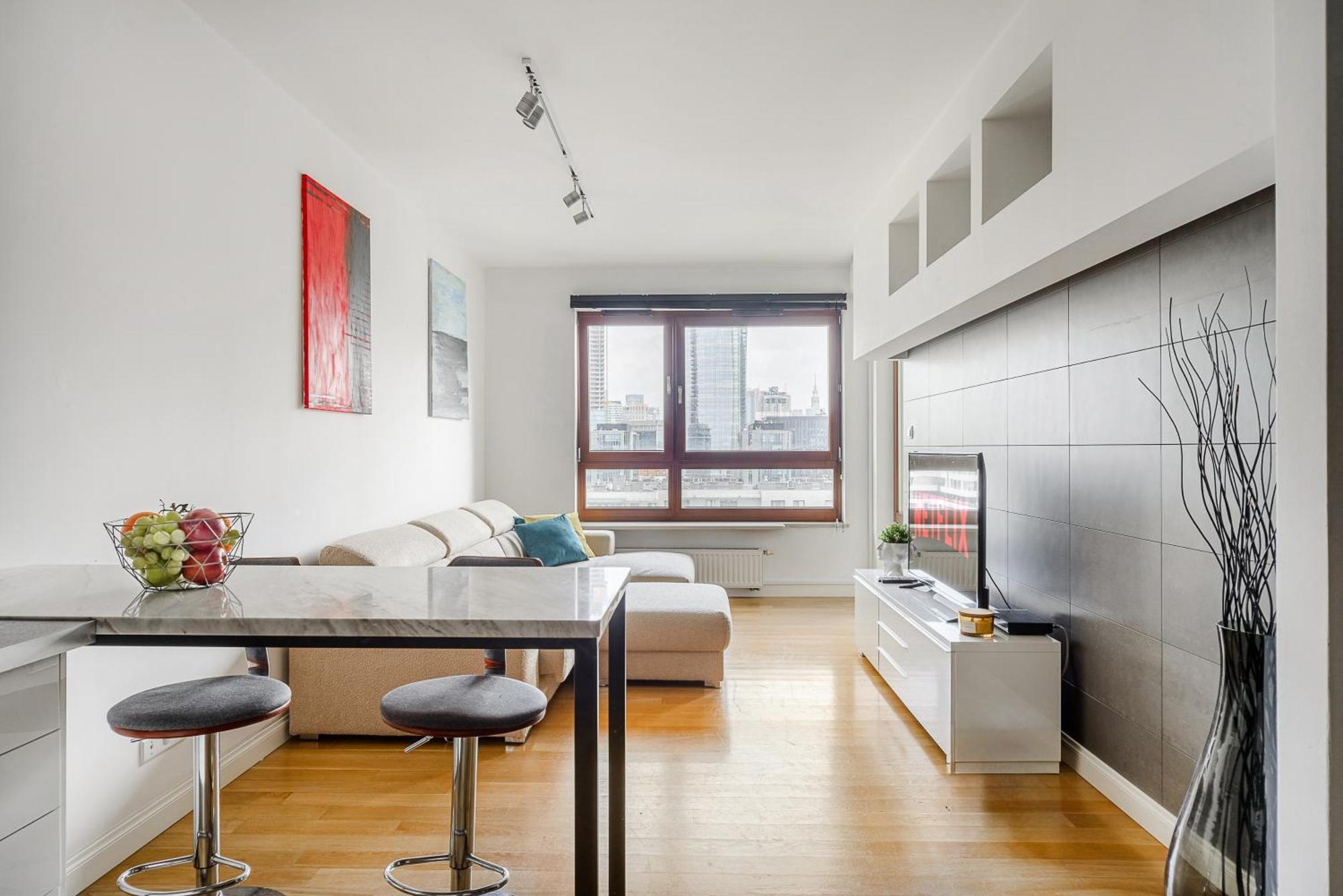 Cozy Family Apartments With Balcony Near Zlote Tarasy Varsóvia Exterior foto